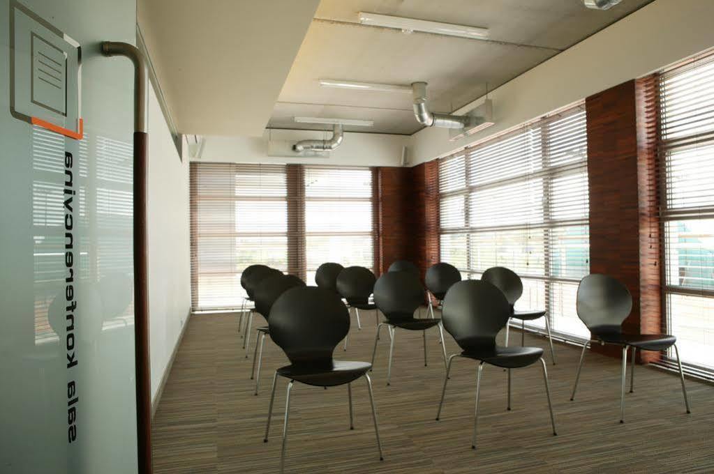 Hotel Restauracja Tenis Kortowo Poznan Dış mekan fotoğraf
