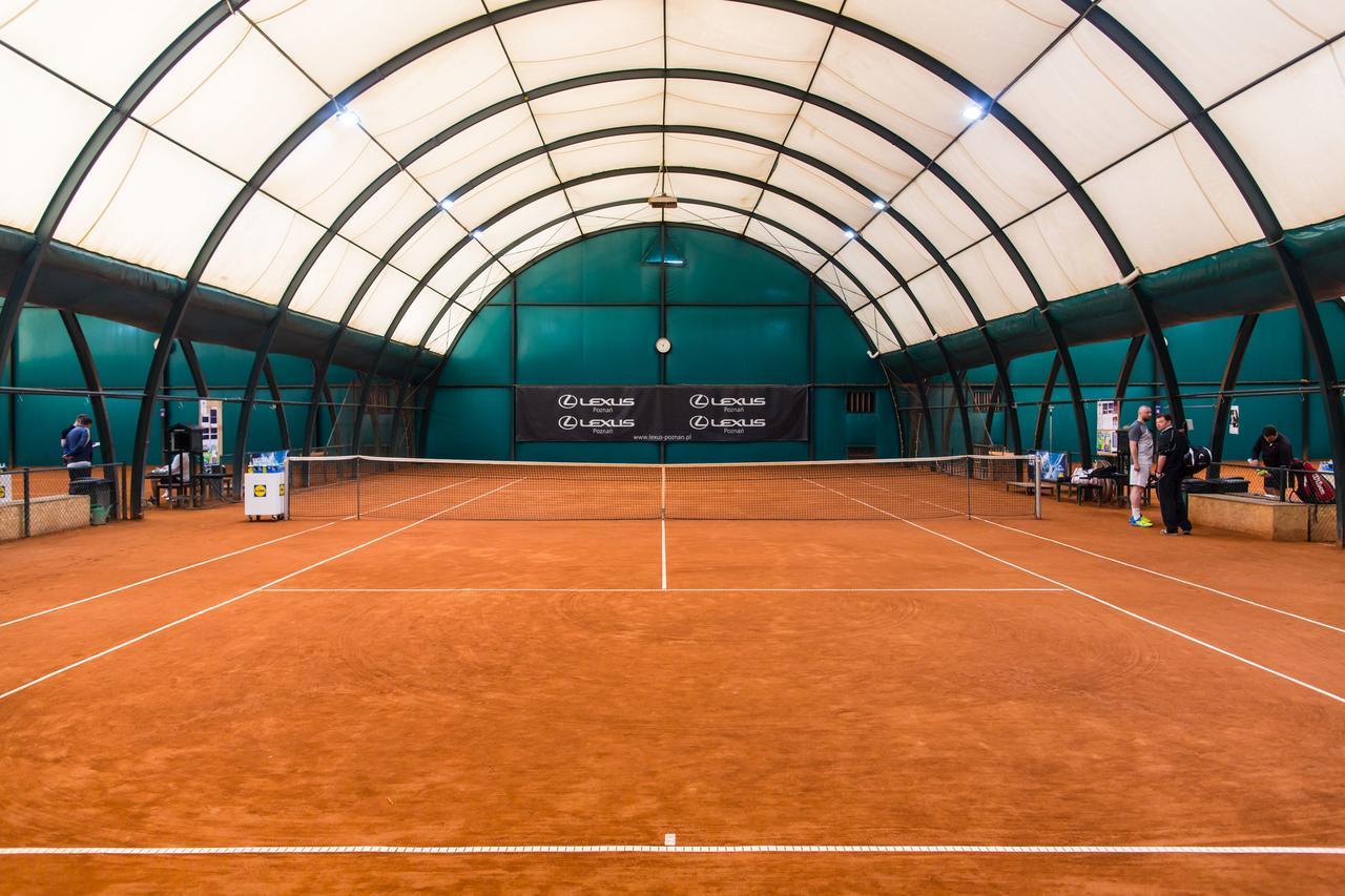 Hotel Restauracja Tenis Kortowo Poznan Dış mekan fotoğraf