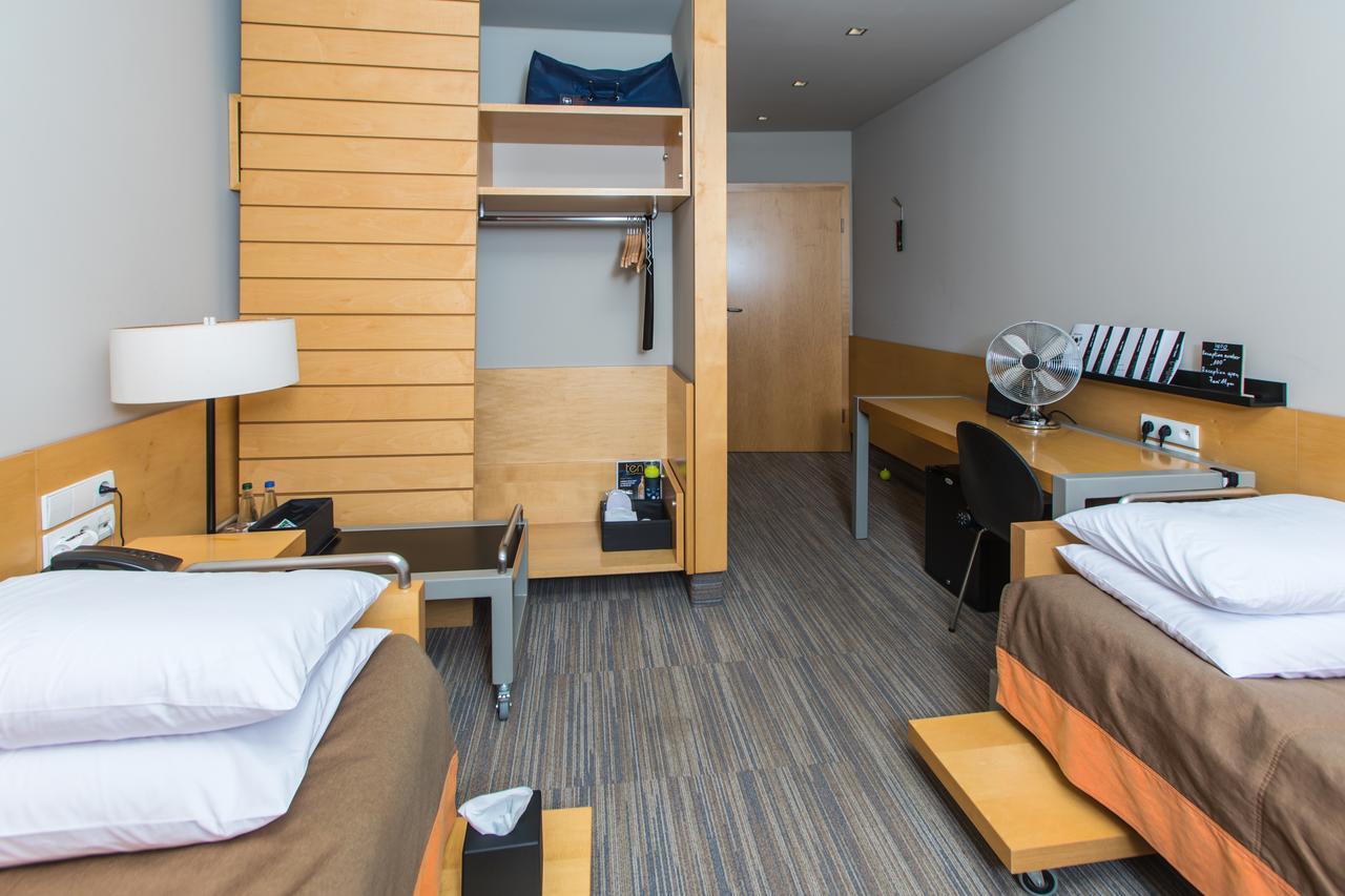 Hotel Restauracja Tenis Kortowo Poznan Dış mekan fotoğraf
